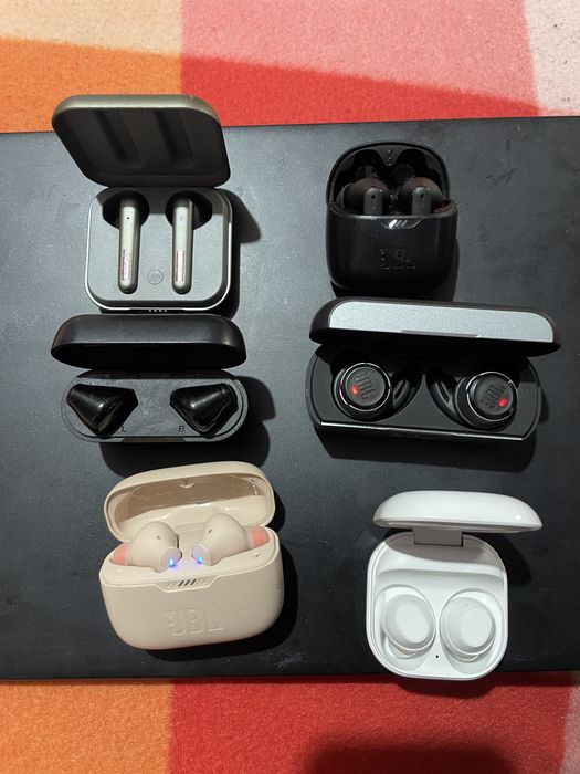 Casti bluetooth jbl samsung