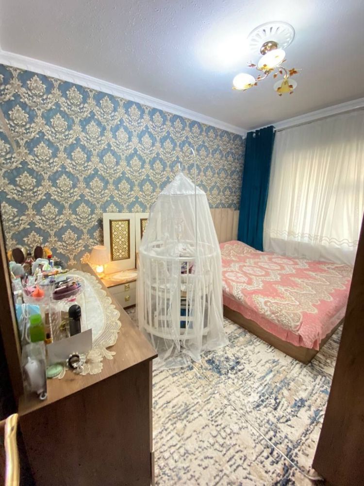 Sergeli 4 3 xona 4 xonali qilingan 1 etaj uy sotiladi
