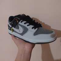 Nike SB Dunk Low VX1000