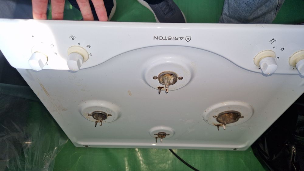 Продам варочную поверхность, газовая. Б/у