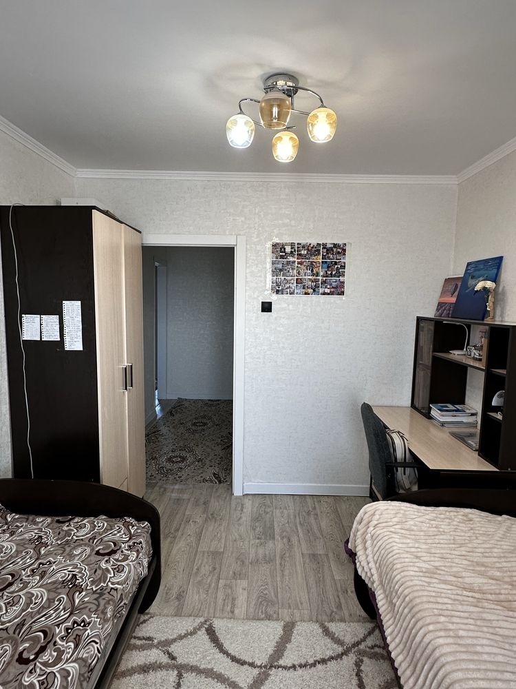 Продам 4 к.кв. в 11 мкр.9/10 этаж