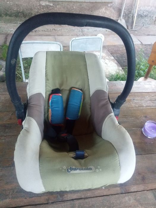 Детско столче (кошче) за кола