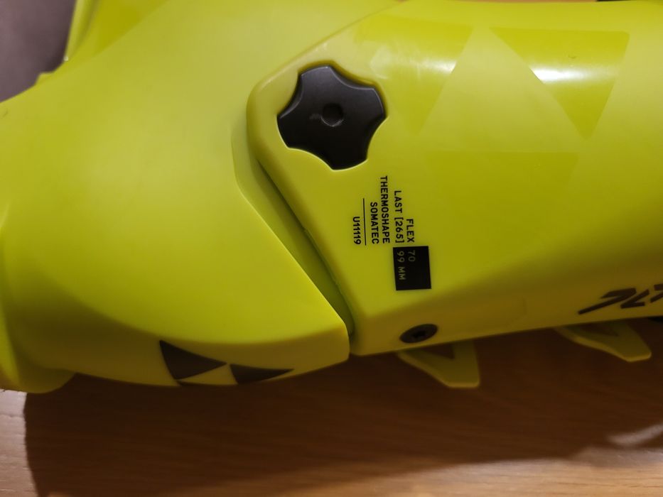 Vând clapari Ficher RC4 Podium