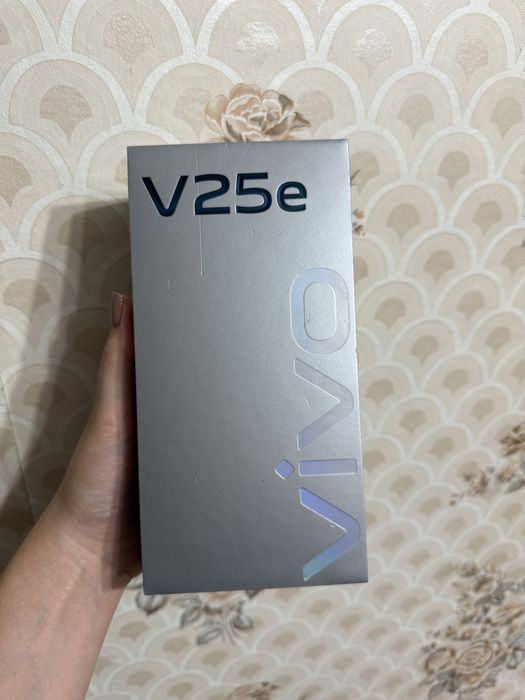 Vivo v25e 8/128гб