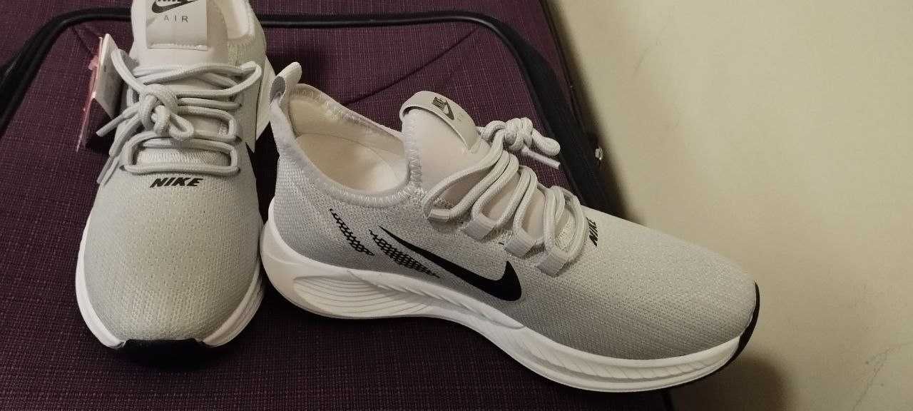 Кроссовка Nike (made in Тайланд)