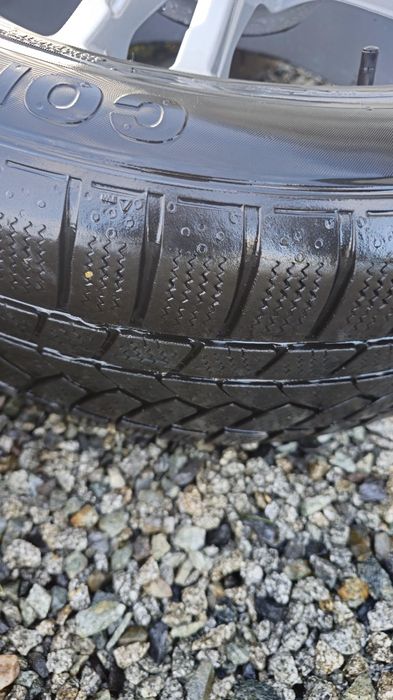 Jante Volvo  235/60/18 M+S iarna