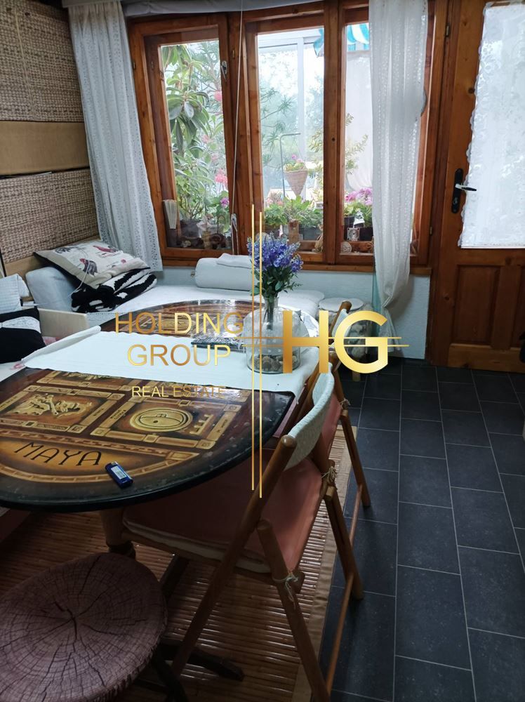 Продава се Къща в к.к. Св.Св. Константин и Елена - 350 кв.м за 1200 €/кв.м - Снимка #8