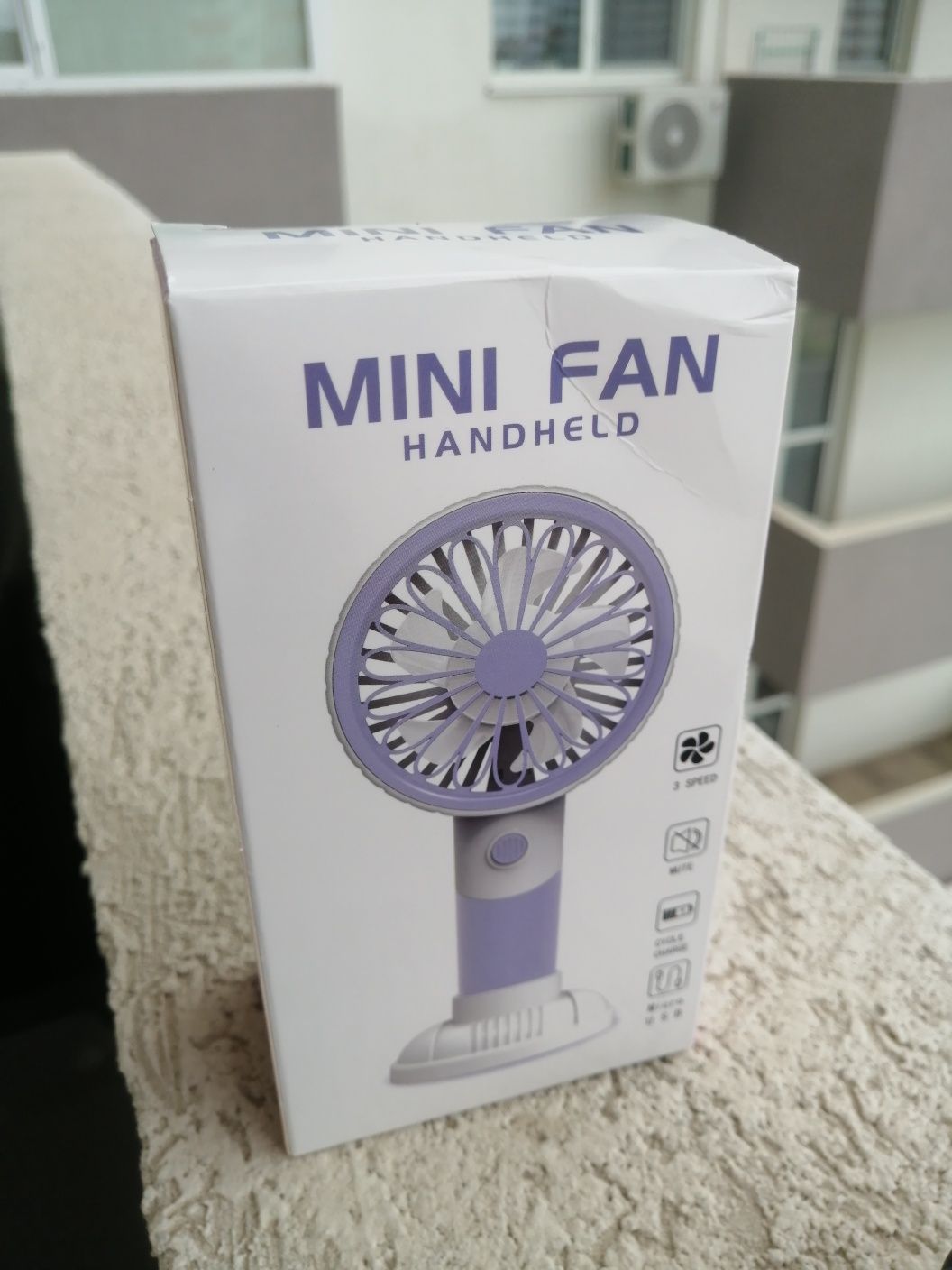 Ventilator portabil cu acumulator