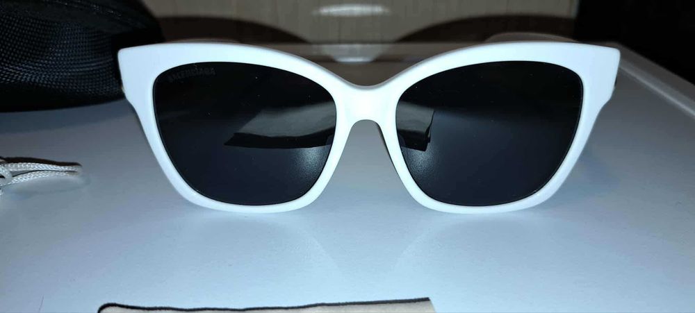 Ochelarii soare Dama Balenciaga Made in Italy