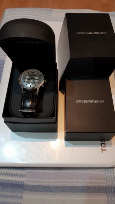 Vând ceas original Emporio Armani ca si nou (accept variante)