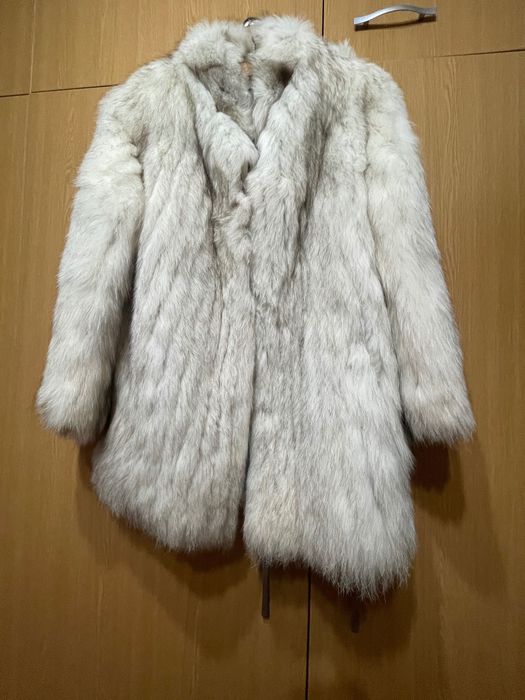 Haină blană din vulpe polară, noua (din Dubai) .