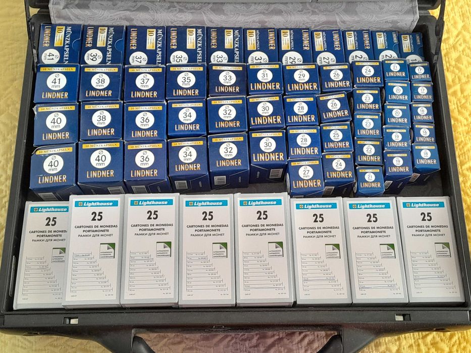 Капсули за монети Lindner и Картончета за монети Leuchtturm