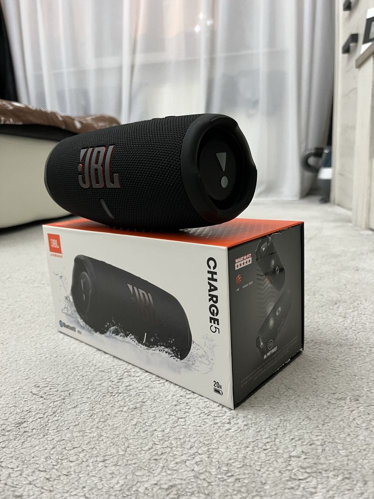 Jbl charge 5 noua desigilata pentru proba