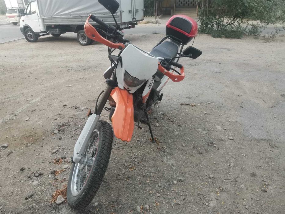 Мотоцикл эндуро 250см3 б/у, срочно!