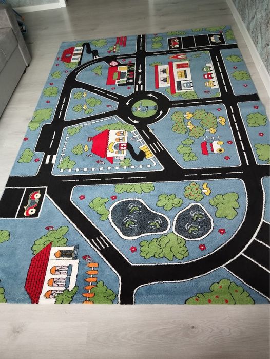 Детский ковер с машинками
