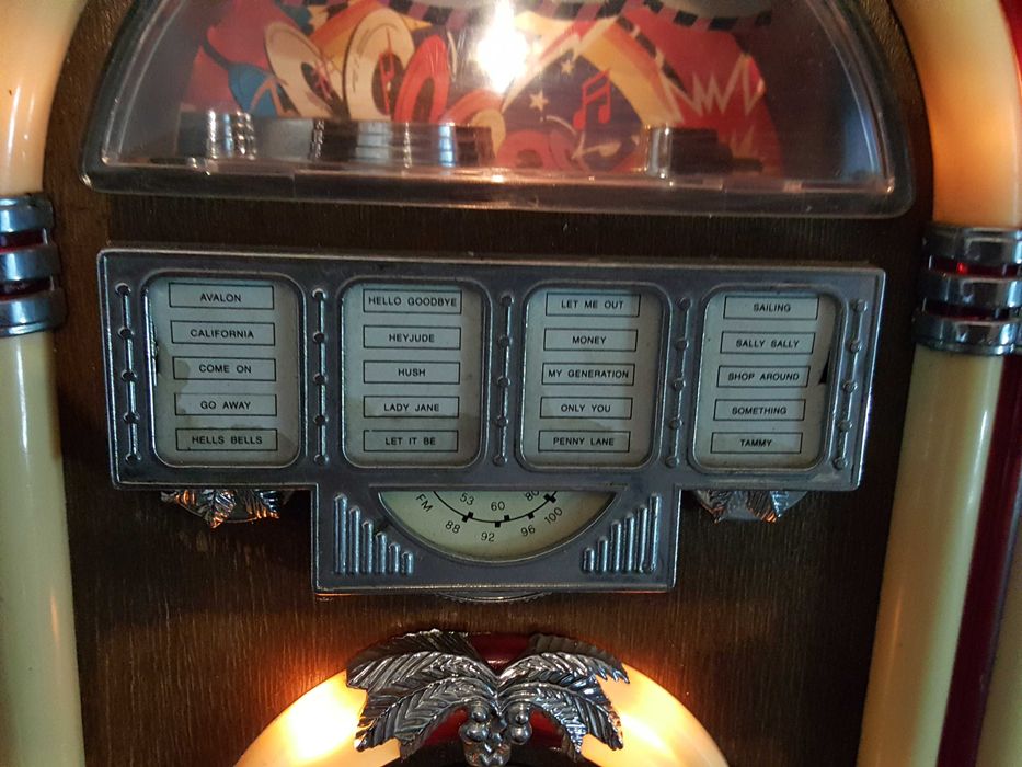 Radio Tonomat Juke Box carcasa de lemn masiv (Germany)