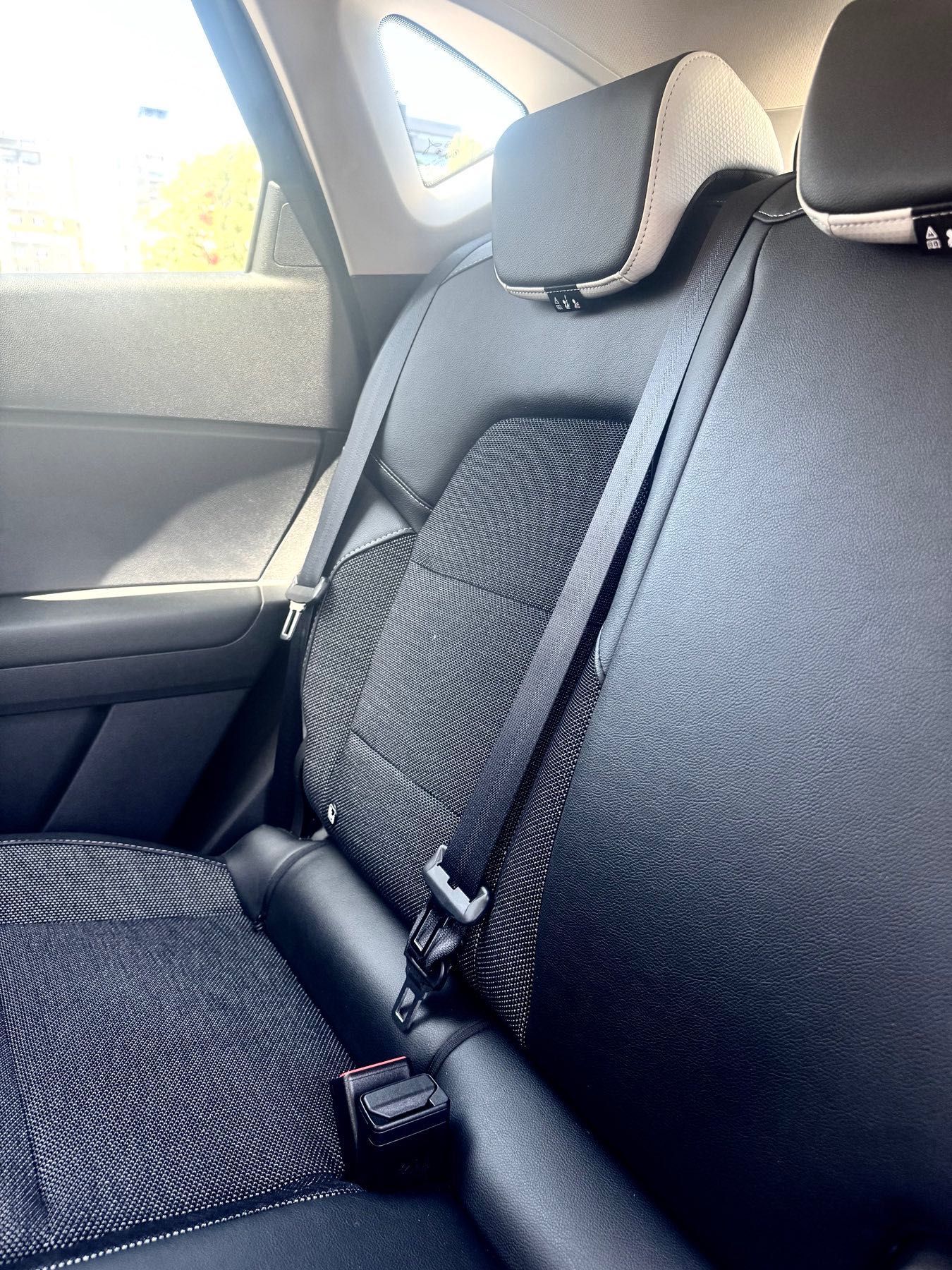 Renault Captur Intens TCe бензин LPG 100, 13 200 км, гаранционен.