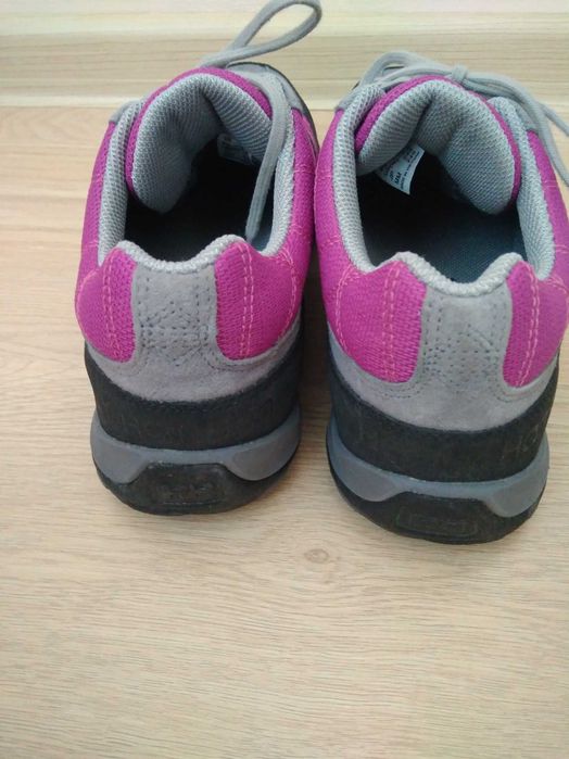 Страхотни обувки Helly Hansen, 38номер