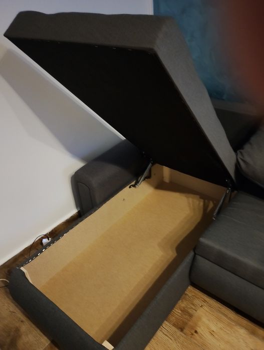 Vand canapea extensibila