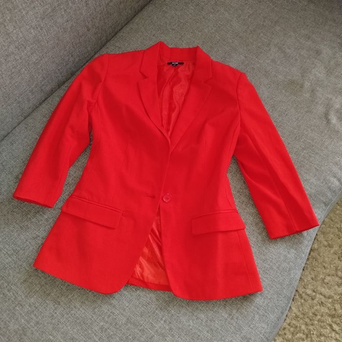 Продам женскую одежду