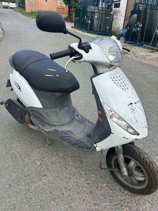 Scutete Piaggio Zip, Benelli Pepe, Yamaha why