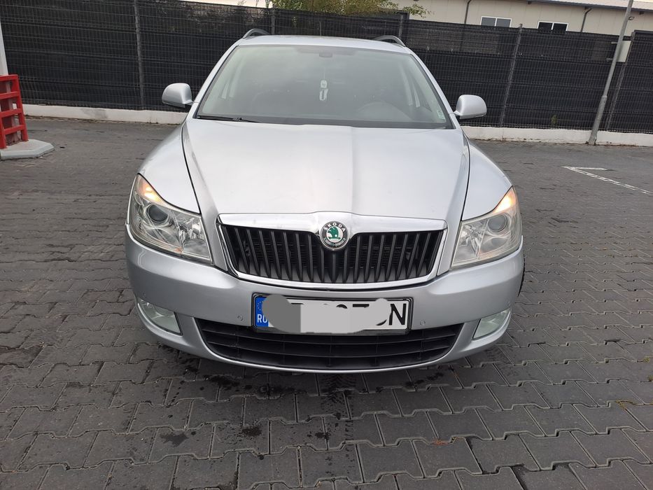 Vând Skoda octavia