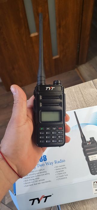 Нова радио станция TYT Tah-UV88