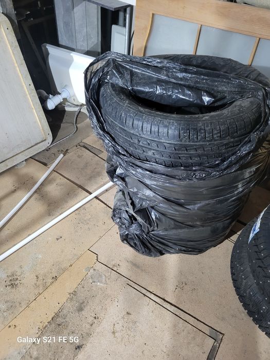 Шиналар (қысқы және жазғы) сатылады. Әр комплект 100 000 тенгеден