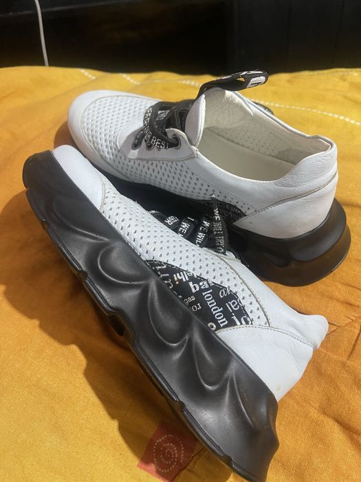 Спортно елегантни обувки