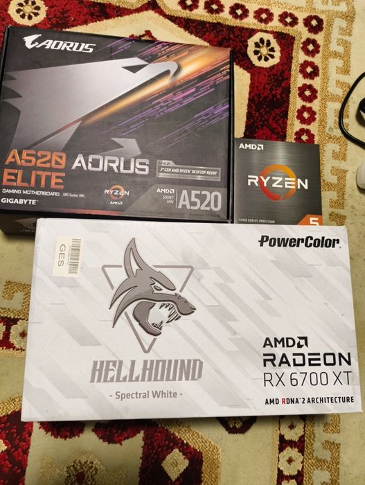 PC Gaming Ryzen 5 5600 / RX 6700 XT / 32GB RAM / SSD 240GB