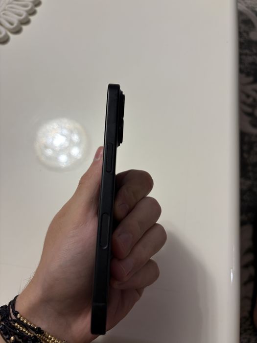 Vând Iphone 16 128 gb 91%