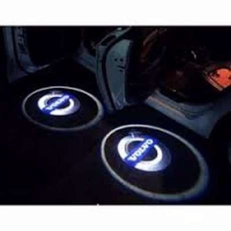 Ново LED Светещо Лого за Всички Марки автомобили