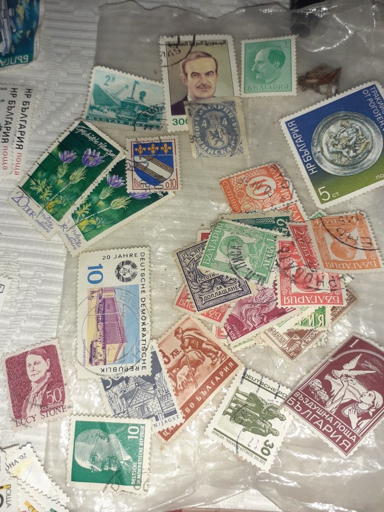 Пощенски марки ,