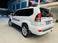 Land cruiser tayota prado 120 dubai