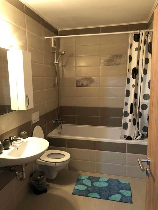 Studio modern în Tractorul – Confort și locație excelentă!