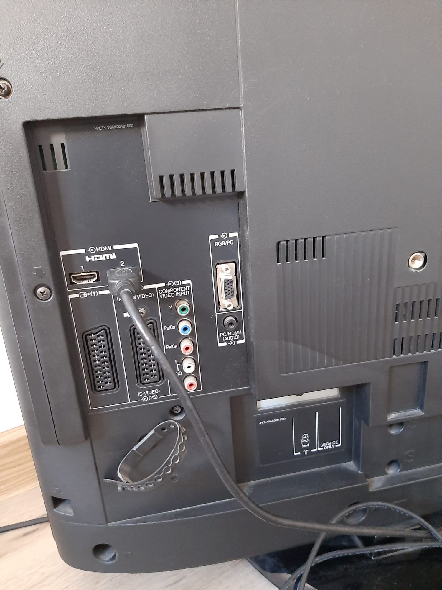 Vând televizor Toshiba, diagonală 102cm