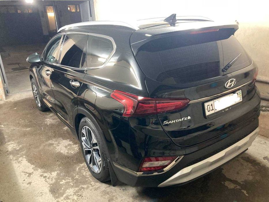 Хуюндай Санта Фе 2020 года 64 тыс пробег 7 местная