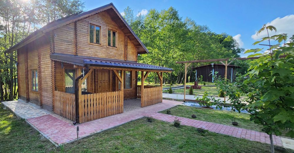 Complex turistic lângă Brașov / case de vacanță