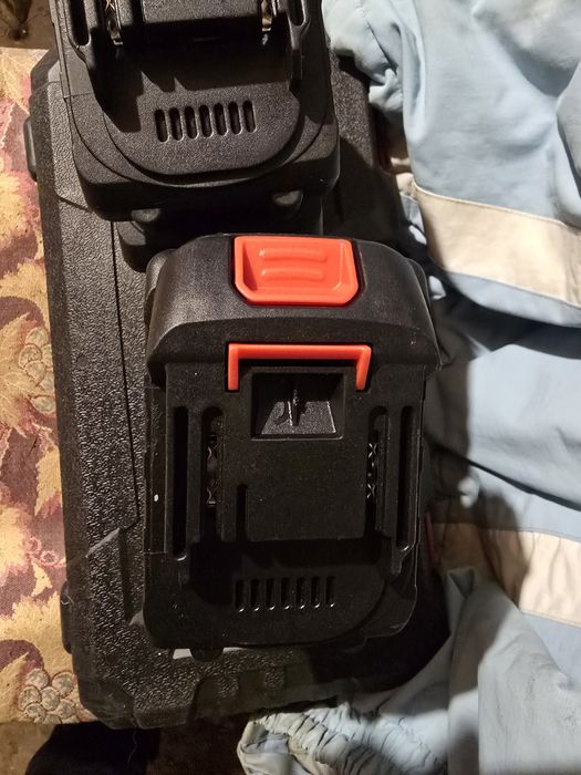 Vând acumulatori / baterii de pentru scule de china