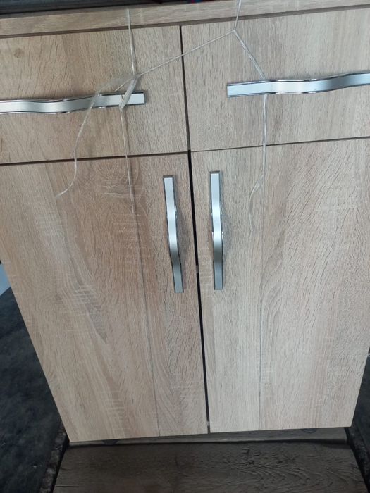 Продам качественную тумбу
