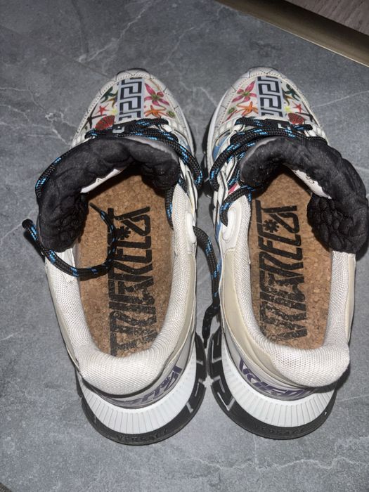 Versace Trigreca, Marimea 40