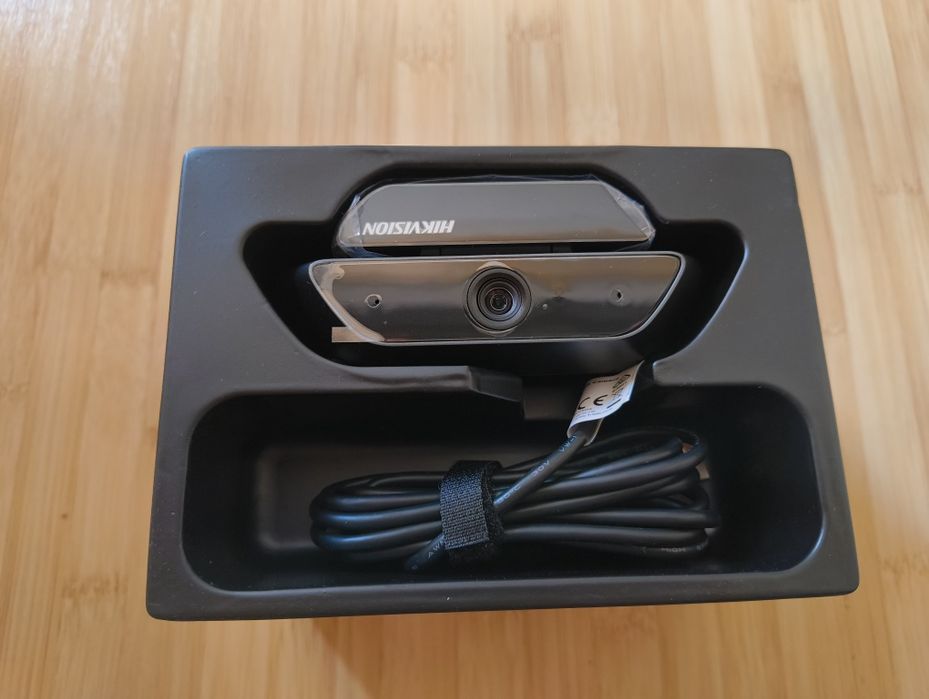 Camera web Hikvision