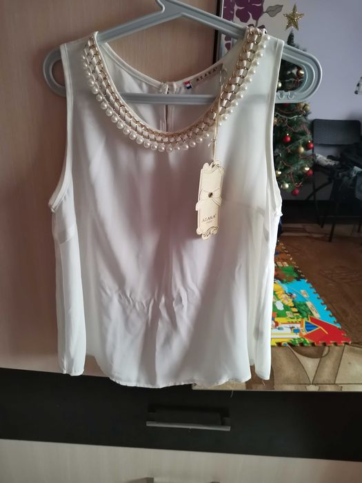 Ефектен потник-нов с етикет