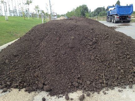 Pământ de umplutura , negru vegetal