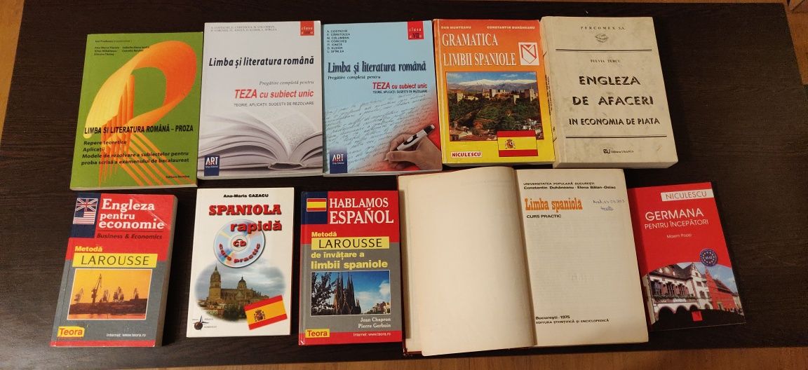 10 cărți diverse limbi, română, spaniolă, germană