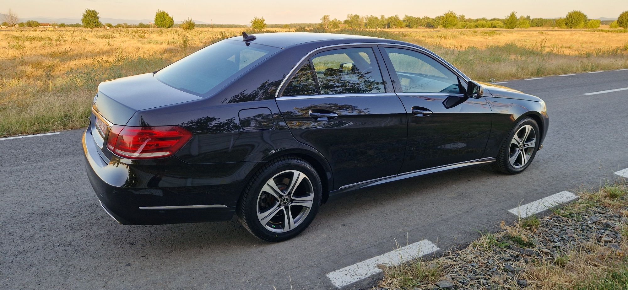 De vânzare Mercedes e 300 hybrid  w212
