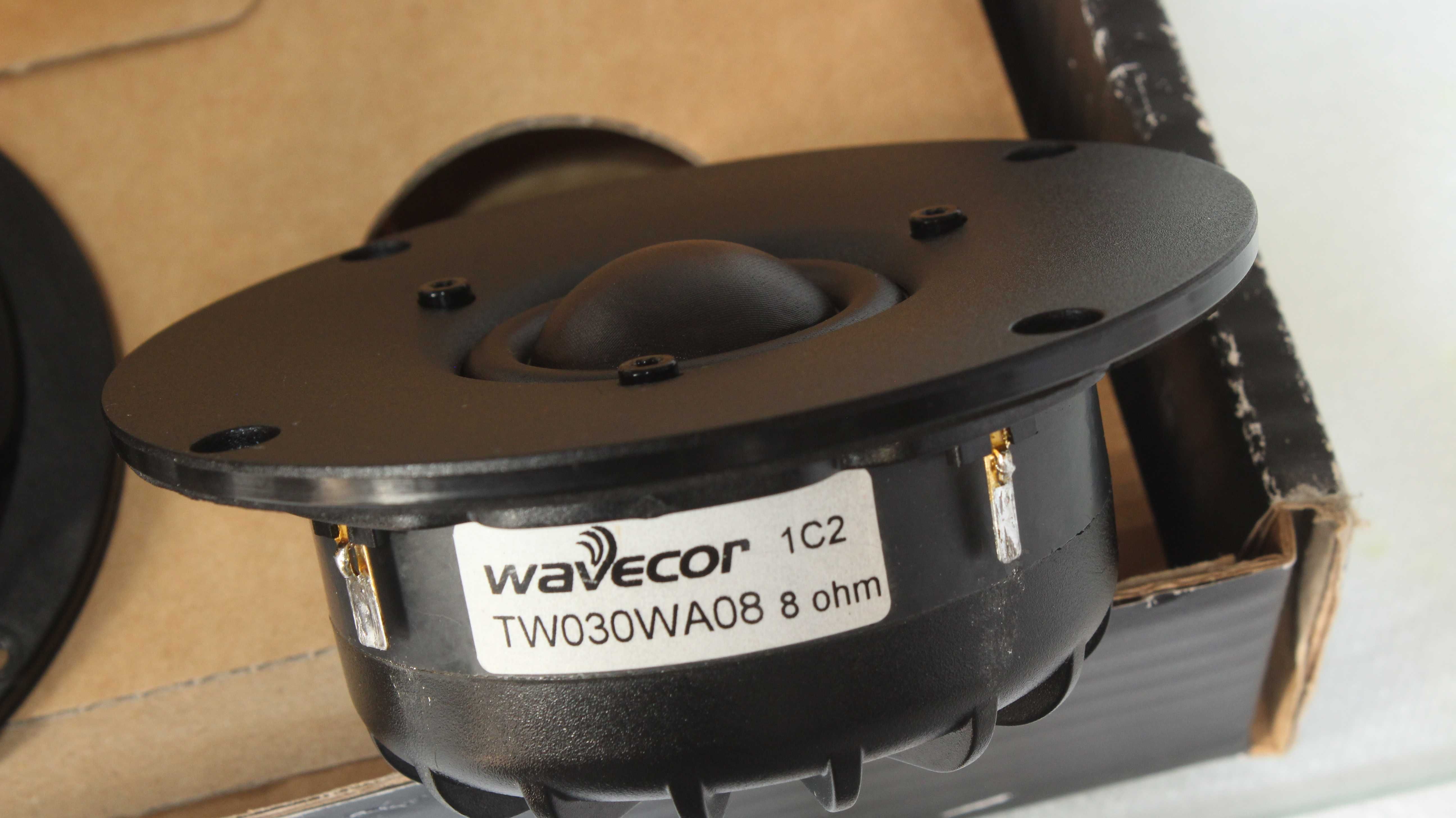 Difuzoare inalte Wavecor,2x60W,8 Ohm.