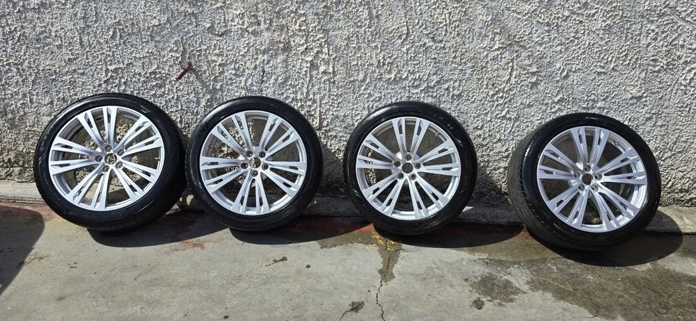 2 seturi jante Audi 20 si 19 inch si un set anvelope iarna 255 45 R19