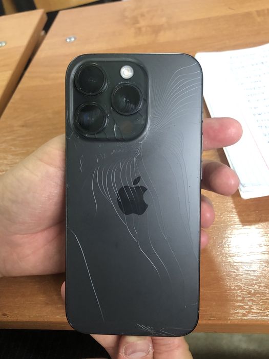 Айфон 15про 256гб