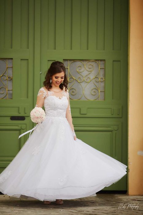 Rochie mireasa + bolerou